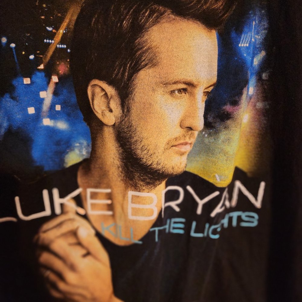 Luke Bryan Concert T-Shirt (Kill The Lights)